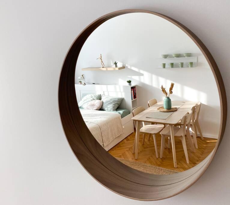 Cute Studio In Old Town Pressburg Exterior foto